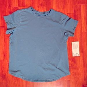 Lululemon Love Crew shirt women’s size 16